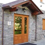 Case Gran Paradiso Notre Dame Apartment *